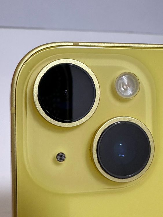 ���Хåƥ꡼84% SIM�ե꡼ iPhone14 128GB ��������