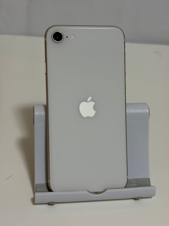 ��SIM�ե꡼ iPhoneSE ��3���� 128GB �������饤��