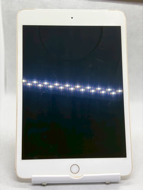 ��SIM�ե꡼ iPad mini ��4���� 32GB �������