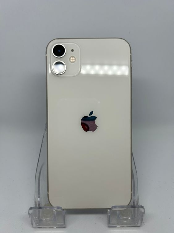 ���ϥԥͥ��ͥå� SIM�ե꡼ iPhone11  64GB �ۥ磻�� �Хåƥ꡼78%