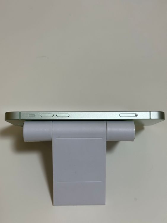 ��SIM�ե꡼ iPhone12 64GB ���꡼��