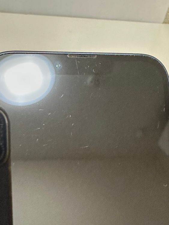 ���Хåƥ꡼86% SIM�ե꡼ iPhone14Plus 128GB �ߥåɥʥ���