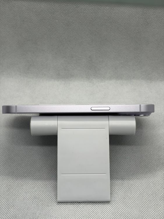 ���Хåƥ꡼94% ����Ʊ�� SIM�ե꡼ iPhone14 128GB �ѡ��ץ�