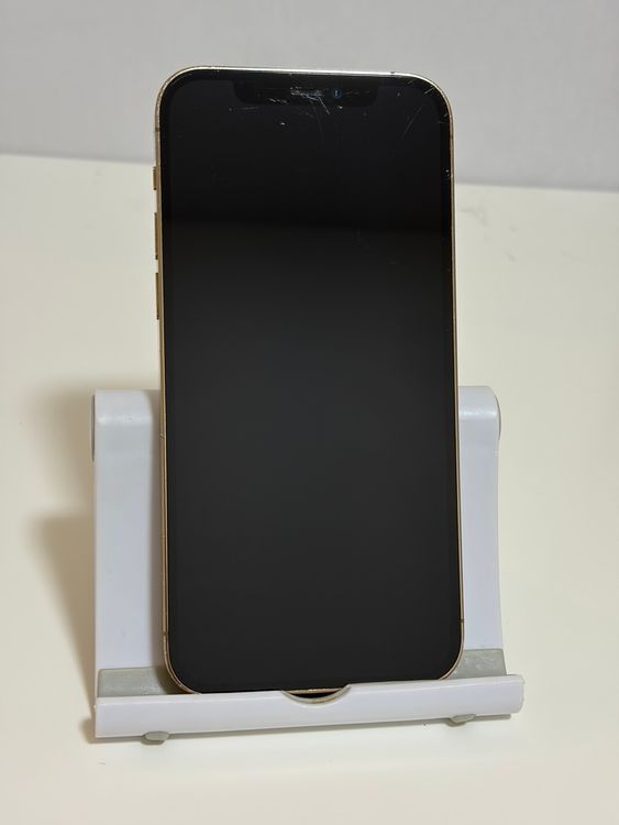 ��SIM�ե꡼ iPhone12Pro 256GB �������