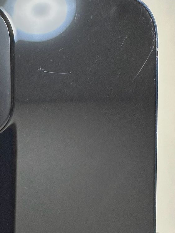 ���Хåƥ꡼88% SIM�ե꡼ iPhone12 64GB �֥�å�