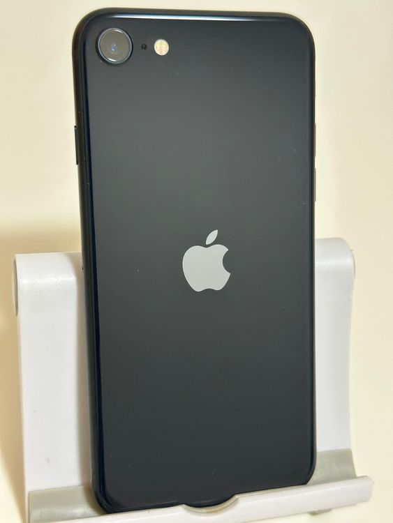 ��Ķ���� SIM�ե꡼ iPhoneSE ��3���� 128GB �ߥåɥʥ���