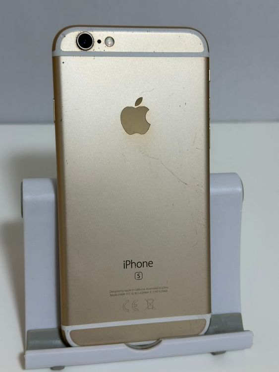 ��iPhone6s 32GB ������� docomo