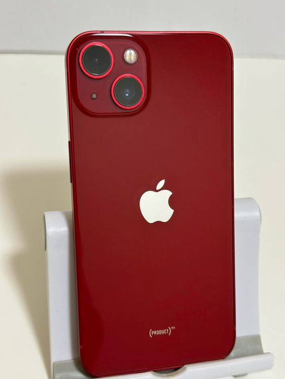 ���Хåƥ꡼84% SIM�ե꡼ iPhone13 128GB ��å�