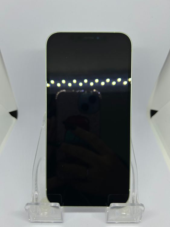 ��SIM�ե꡼ iPhone12  64GB ���꡼�� �Хåƥ꡼79%
