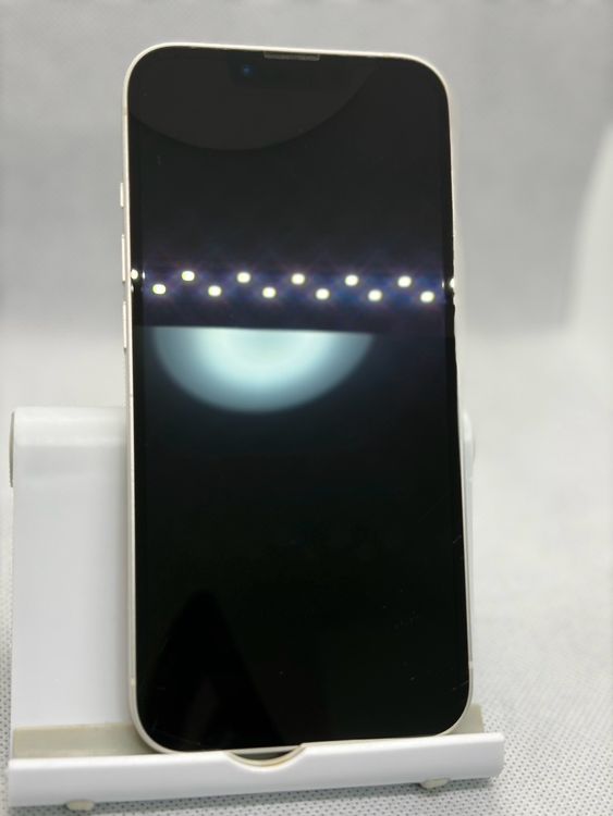 ���Хåƥ꡼100% SIM�ե꡼ iPhone13 256GB �������饤��