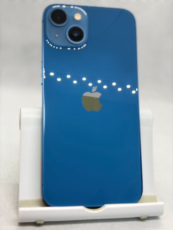 ���Хåƥ꡼90% SIM�ե꡼ iPhone13 128GB �֥롼