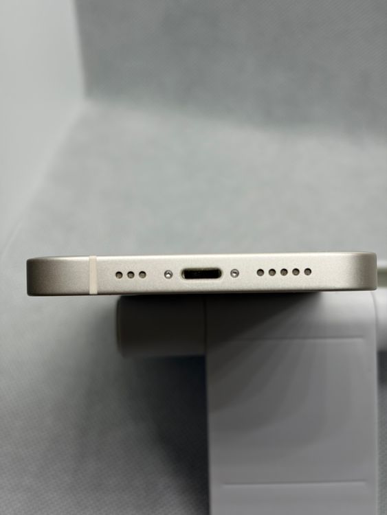 ��Ķ���� SIM�ե꡼ iPhone14 128GB �������饤�� �Хåƥ꡼82%