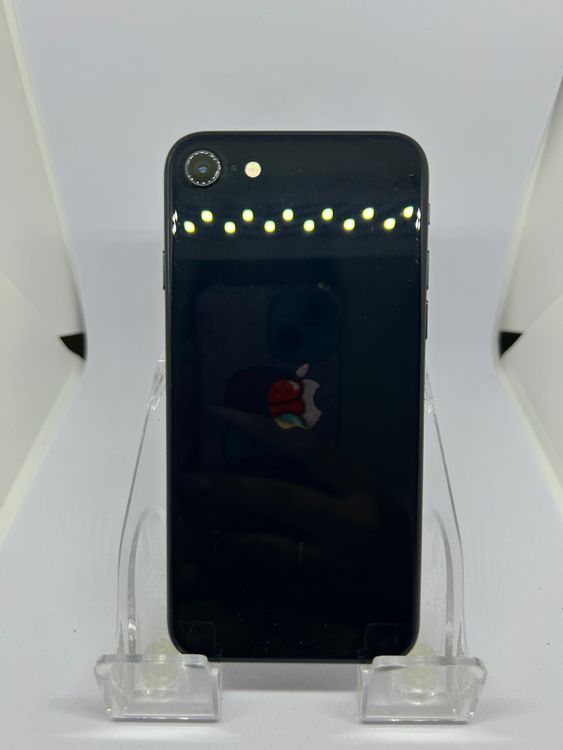 ��SIM�ե꡼ iPhoneSE��3����  256GB �ߥåɥʥ���