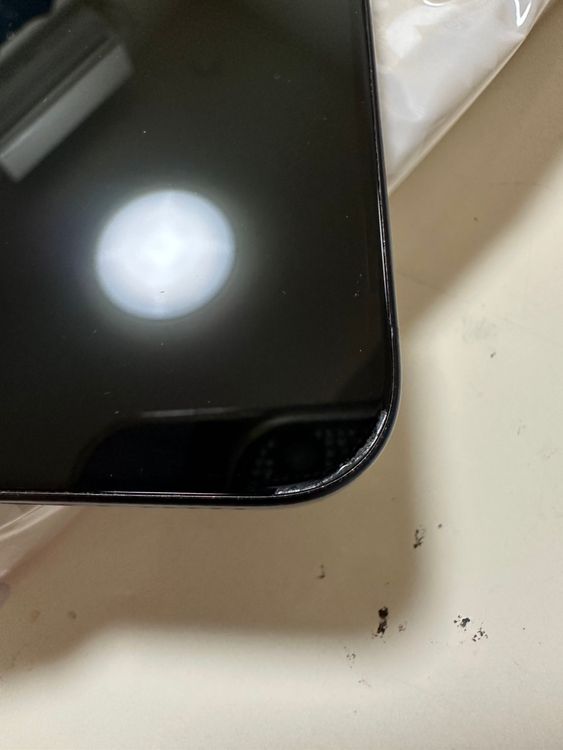 ���Хåƥ꡼83% SIM�ե꡼ iPhone15Pro 1TB �֥롼�����˥���