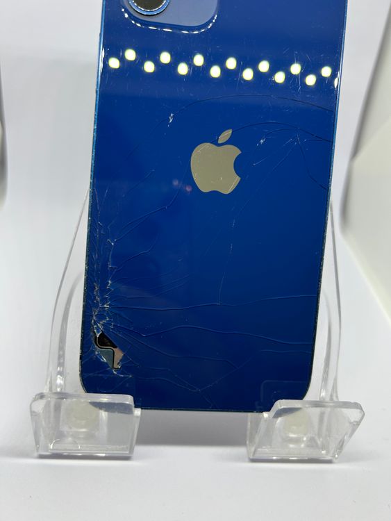 ��SIM�ե꡼ iPhone12  64GB �֥롼 �Хåƥ꡼78%