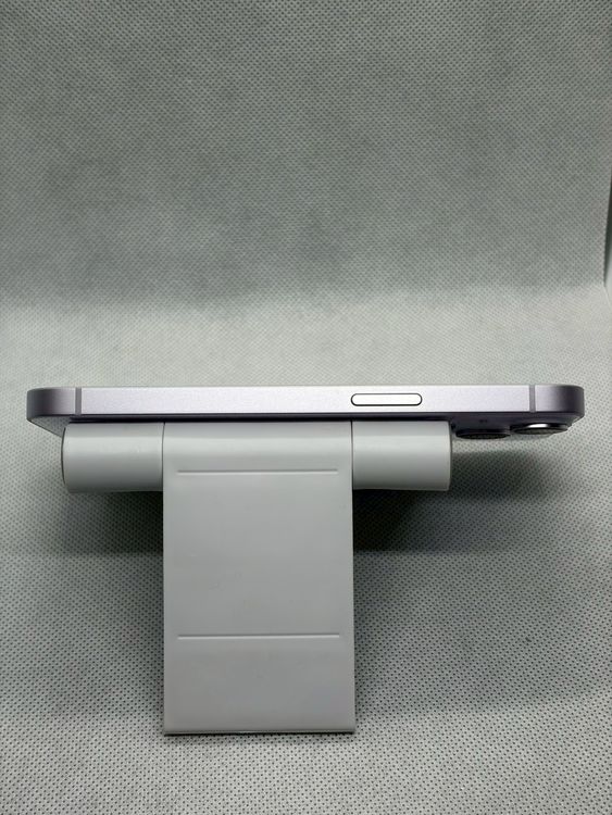 ���Хåƥ꡼84% SIM�ե꡼ iPhone14 128GB �ѡ��ץ�
