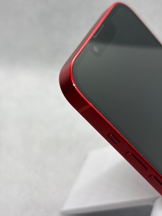 ���Хåƥ꡼83% SIM�ե꡼ iPhone13 256GB ��å�