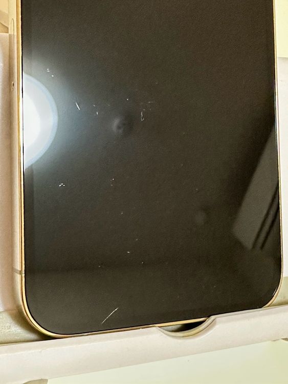 ���Хåƥ꡼87% SIM�ե꡼ iPhone13Pro 128GB �������