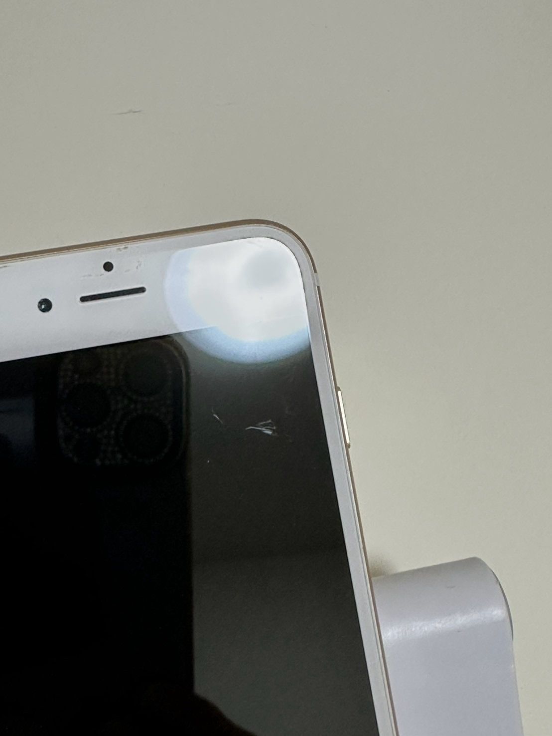 ムスビー｜○docomo iPhone6 64GB ゴールド バッテリー100%【iPhone6