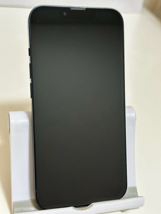 ���Хåƥ꡼82% SIM�ե꡼ iPhone13 128GB �ߥåɥʥ���