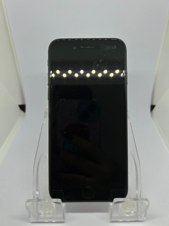 ��SIM�ե꡼ iPhoneSE��2����  64GB �֥�å� �Хåƥ꡼76%