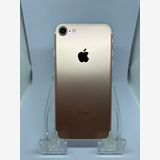 ��SIM�ե꡼ iPhone7  32GB ������ �Хåƥ꡼82%