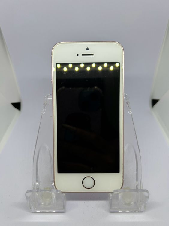 ���Хåƥ꡼87% SIM�ե꡼ iPhoneSE 64GB �������������