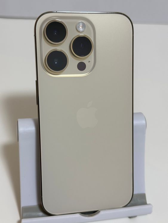 ���Хåƥ꡼100% ���� SIM�ե꡼ iPhone14Pro 128GB �������