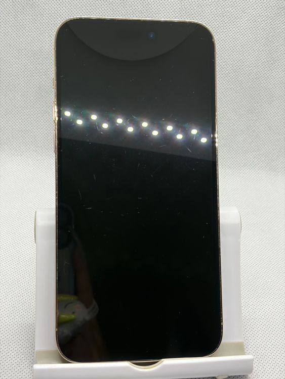 ���Хåƥ꡼82% SIM�ե꡼ iPhone14ProMax 128GB �������