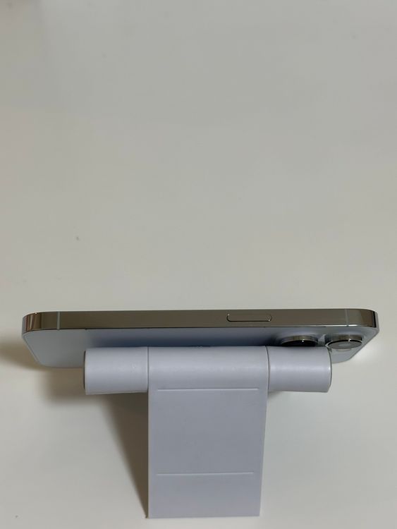 ��Ķ���� SIM�ե꡼ iPhone14Pro 128GB ����С�