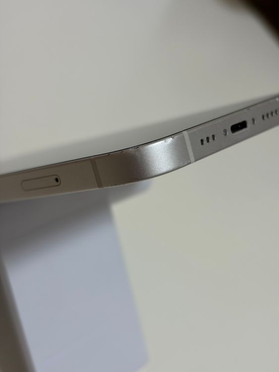 ��SIM�ե꡼ iPhone13 256GB �������饤��