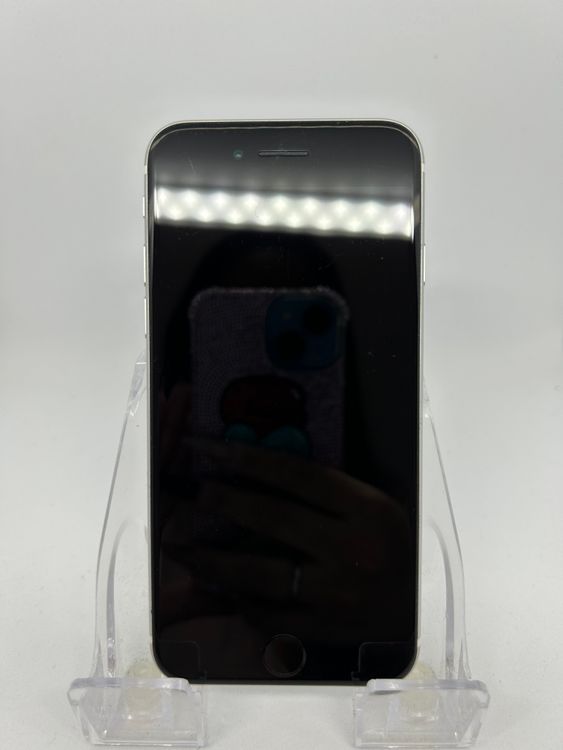 ��SIM�ե꡼ iPhoneSE��2����  64GB �ۥ磻�� �Хåƥ꡼79%