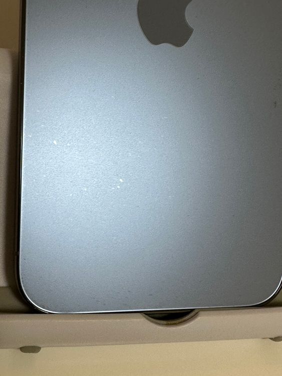 ���Хåƥ꡼84% SIM�ե꡼ iPhone13ProMax 128GB ������֥롼