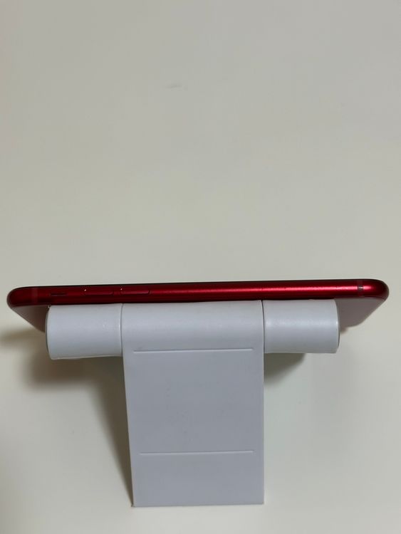 ������� SIM�ե꡼ iPhoneSE ��3���� 128GB ��å�