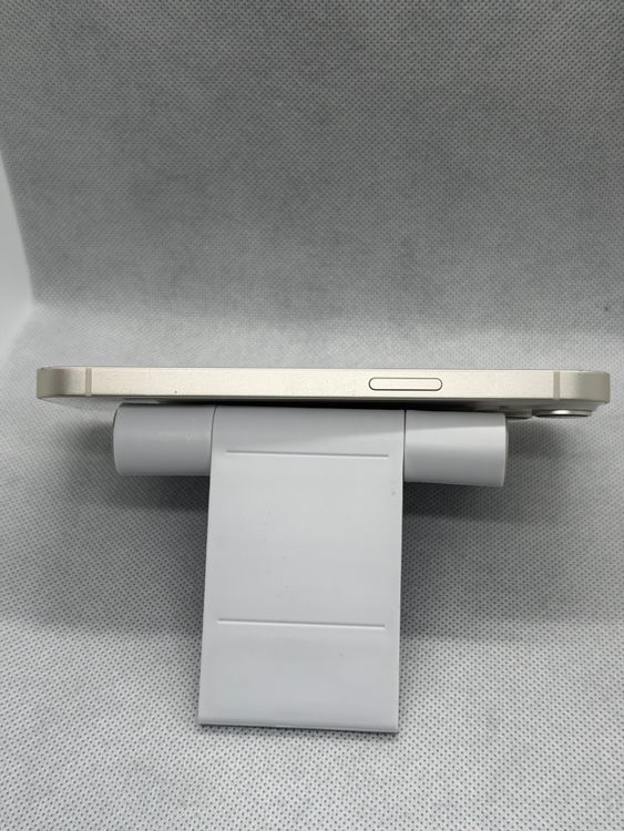 ���Хåƥ꡼83% SIM�ե꡼ iPhone14 128GB �������饤��