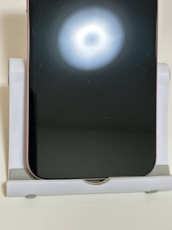 ���Хåƥ꡼82% SIM�ե꡼ iPhone15Plus 128GB �ԥ�