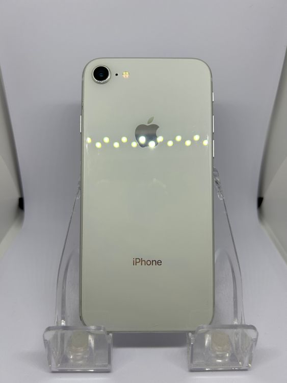 ��SIM�ե꡼ iPhone8  64GB ����С� �Хåƥ꡼73%