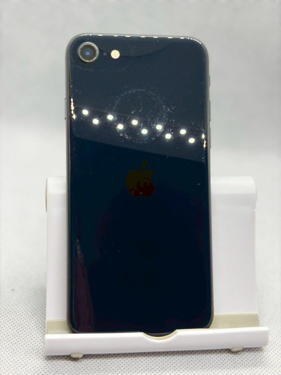 ���Хåƥ꡼82% SIM�ե꡼ iPhoneSE ��3���� 64GB �ߥåɥʥ���