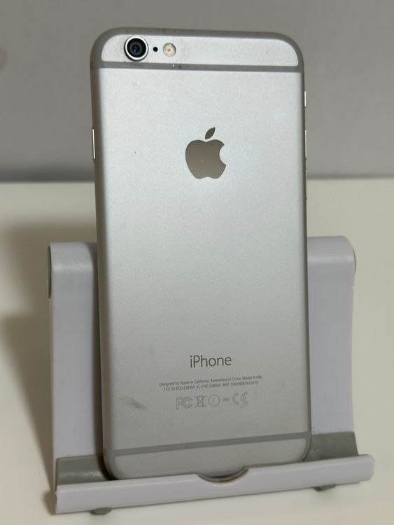 ��iPhone6 64GB ����С� docomo