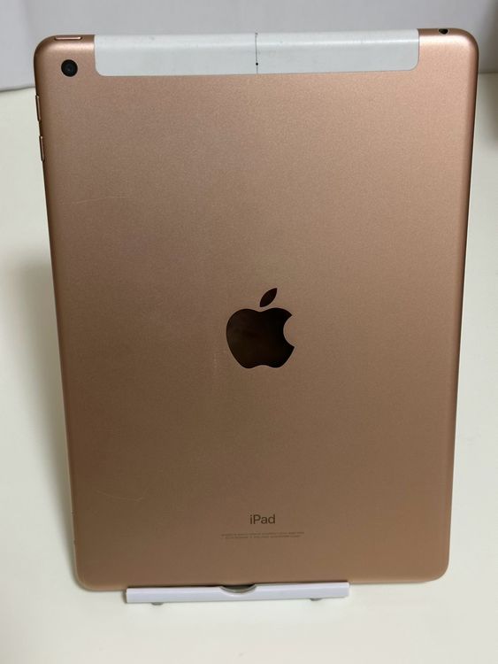 ���Хåƥ꡼82% SIM�ե꡼ iPad ��6���� 32GB �������