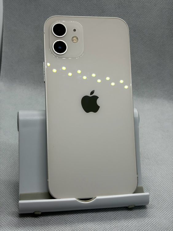 ���Хåƥ꡼88% SIM�ե꡼ iPhone12 128GB �ۥ磻��