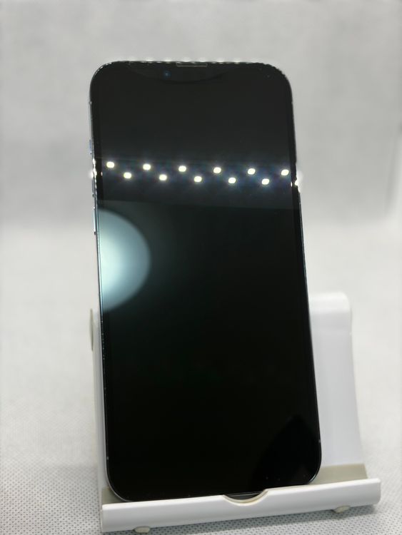 ���Хåƥ꡼89% SIM�ե꡼ iPhone13ProMax 256GB ������֥롼