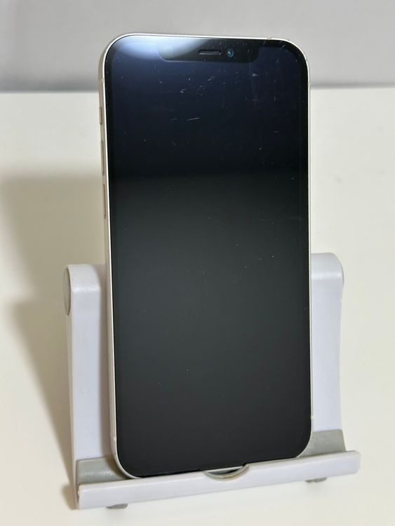 ��SIM�ե꡼ iPhone12 128GB �ۥ磻��