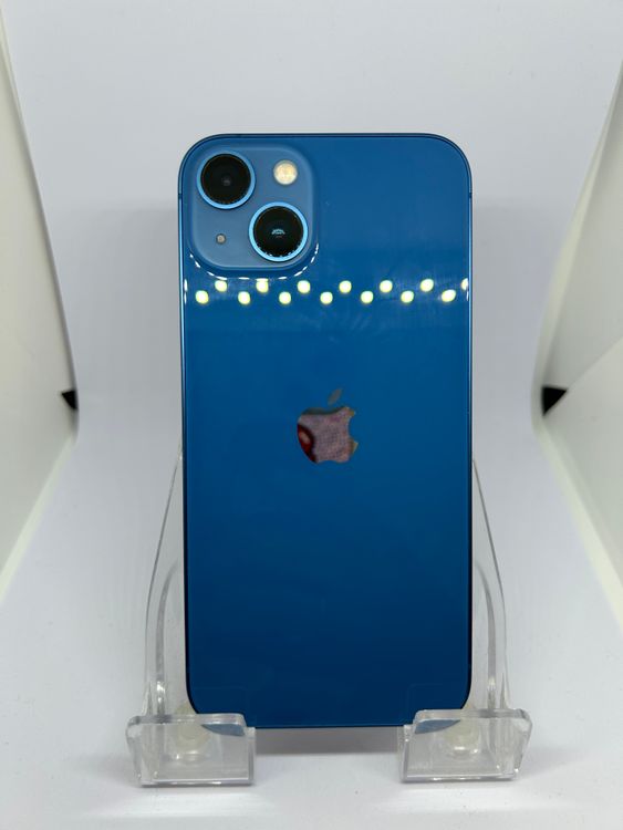 ��SIM�ե꡼ iPhone13  256GB �֥롼 �Хåƥ꡼77%