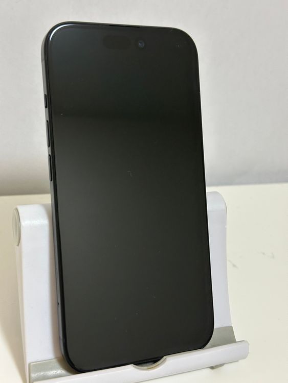 ���Хåƥ꡼88% SIM�ե꡼ iPhone15 128GB �֥�å�