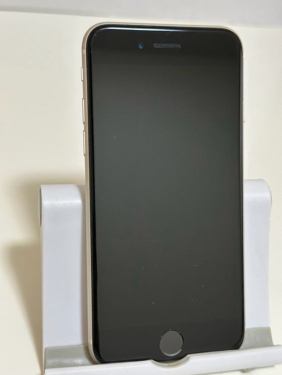 ������Ʊ�� SIM�ե꡼ iPhoneSE ��3���� 128GB �������饤��