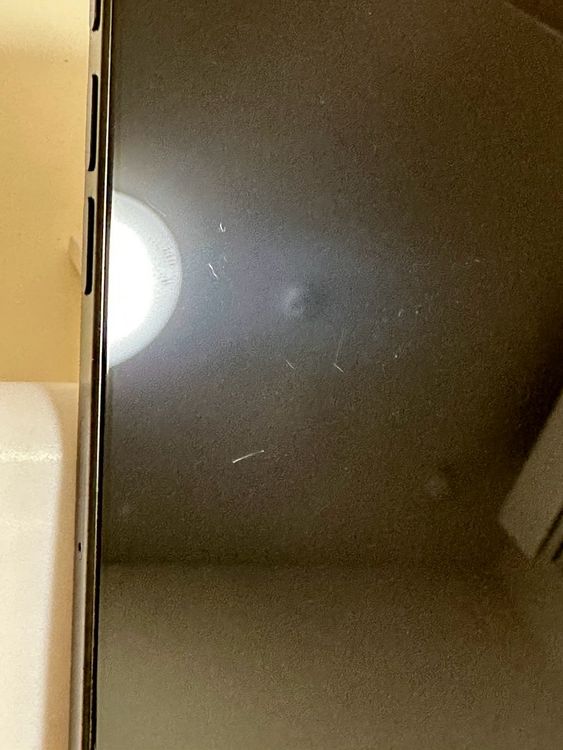 ���Хåƥ꡼89% SIM�ե꡼ iPhone16Pro 512GB �֥�å������˥���