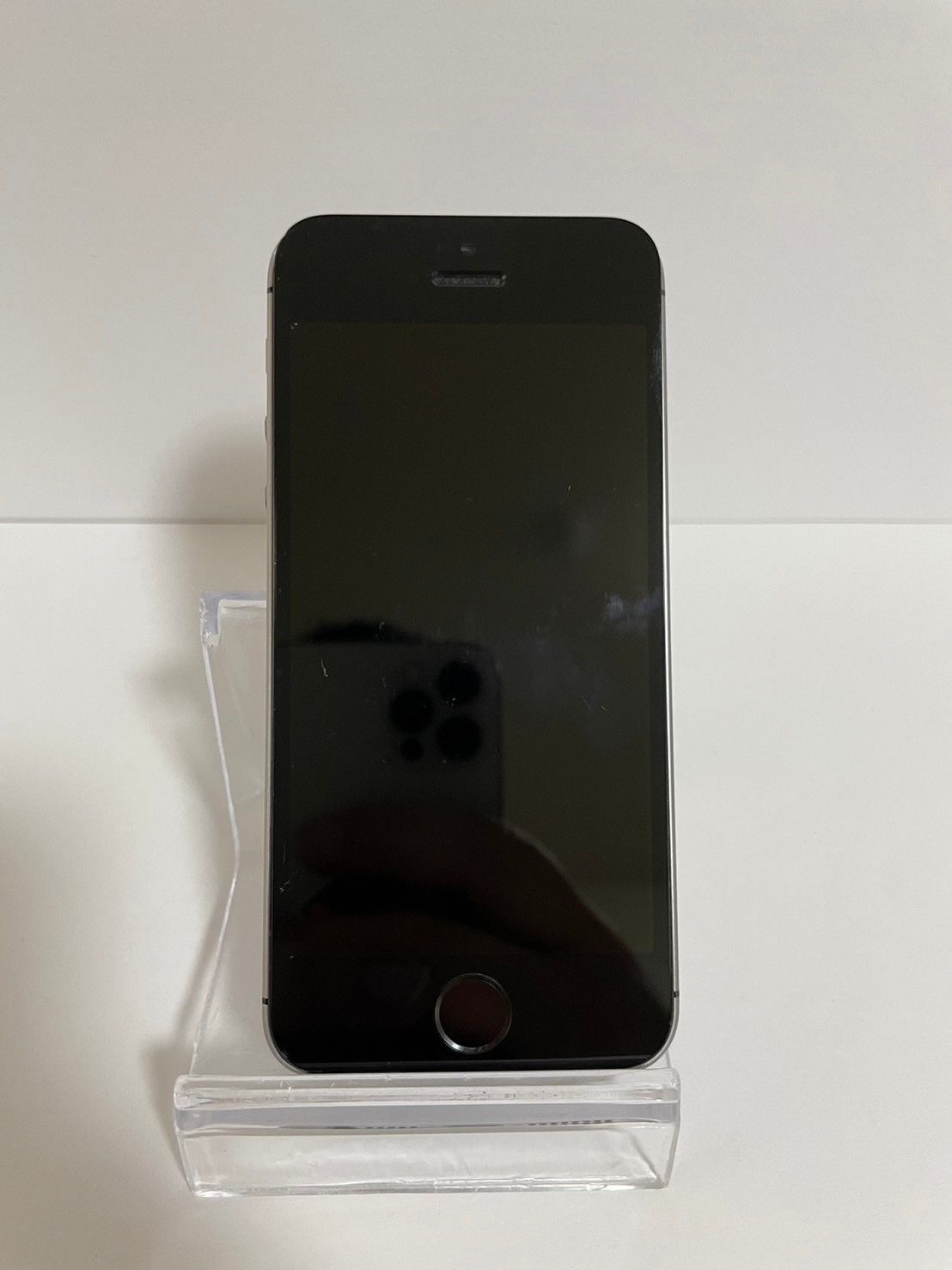 Apple iPhone SE スペースグレー 本体 64G SIMフリー ムスビー|○ハピネスネット SIMフリー iPhoneSE 64GB スペース