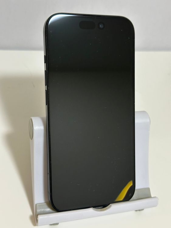 ���Хåƥ꡼85% SIM�ե꡼ iPhone15 128GB �֥�å�