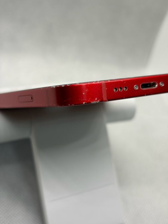 ���Хåƥ꡼80% SIM�ե꡼ iPhone13 256GB ��å�